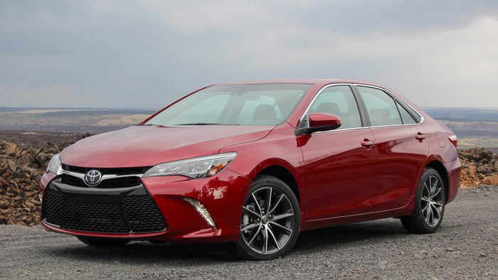 Toyota Camry 2016 года Toyota Camry 2016 года