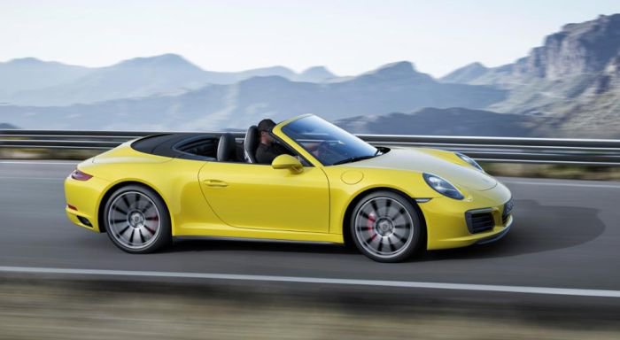 Porsche 911 Carrera 4 