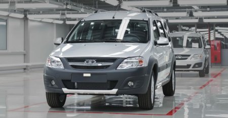 �������: LADA Largus ����� � ����� ����������