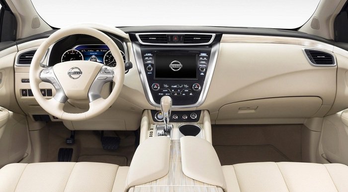 Nissan салон Nissan салон