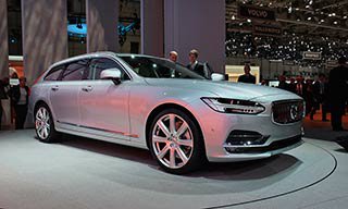 ����� Volvo V90 Cross Country 2017 ����