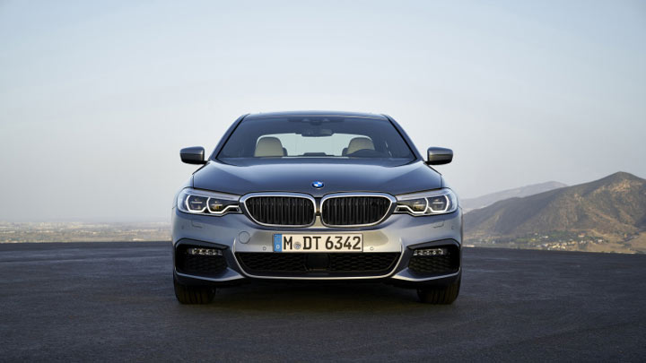 BMW 5 2017 ����