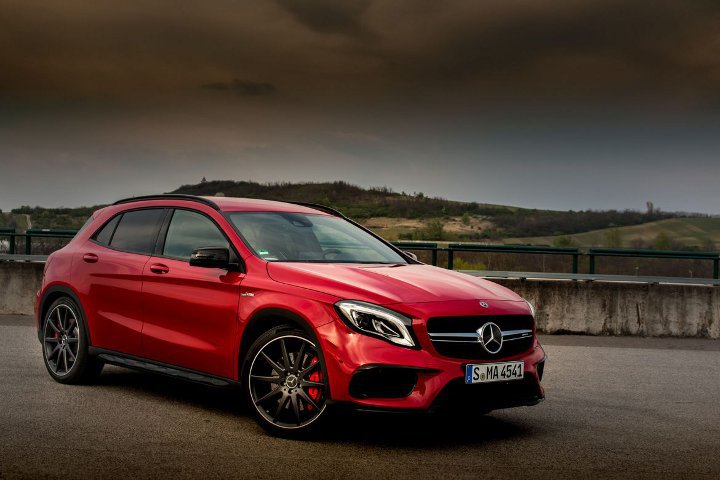 Mercedes GLA 2018 красный Mercedes GLA 2018 красный