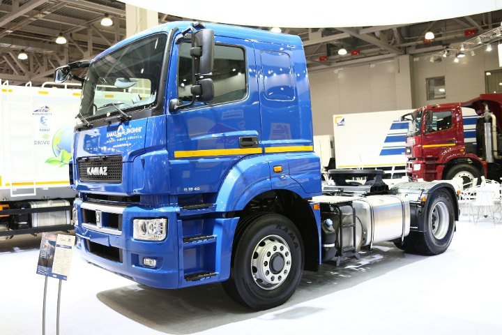 КАМАЗ-54909 - вид сбоку КАМАЗ-54909 - вид сбоку
