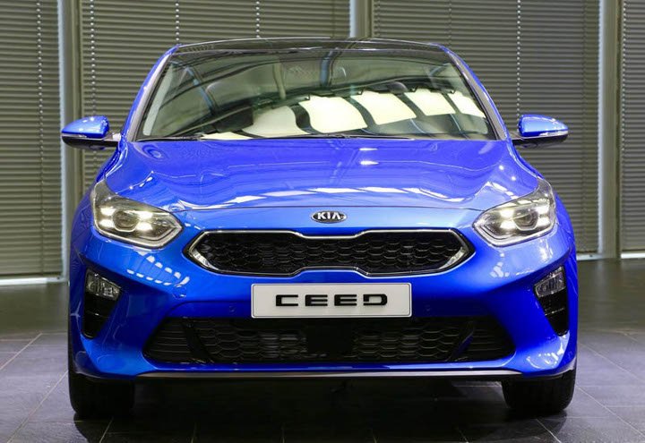 Kia Ceed 2019 года - вид спереди