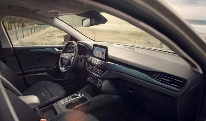 салон Ford Focus 2019 года